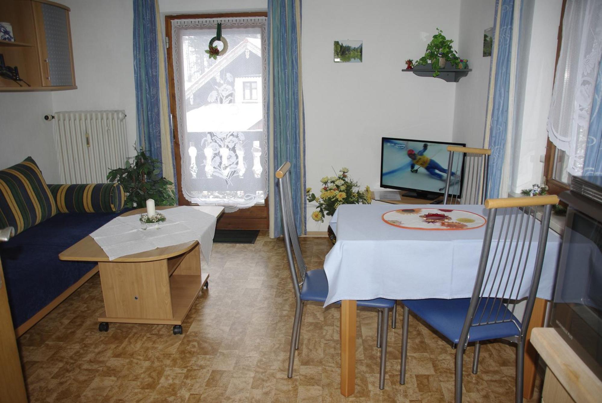 Haus Berggruss Inkl. Chiemgaukarte Apartment Ruhpolding Exterior photo